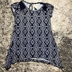 Girls faded glory shirt